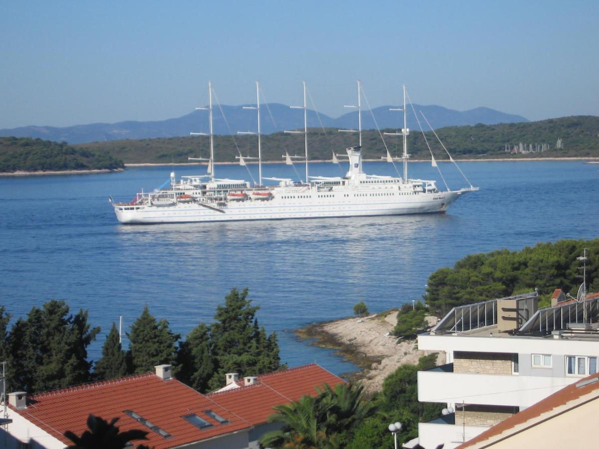 Villa Lucija Đảo Hvar Ngoại thất bức ảnh