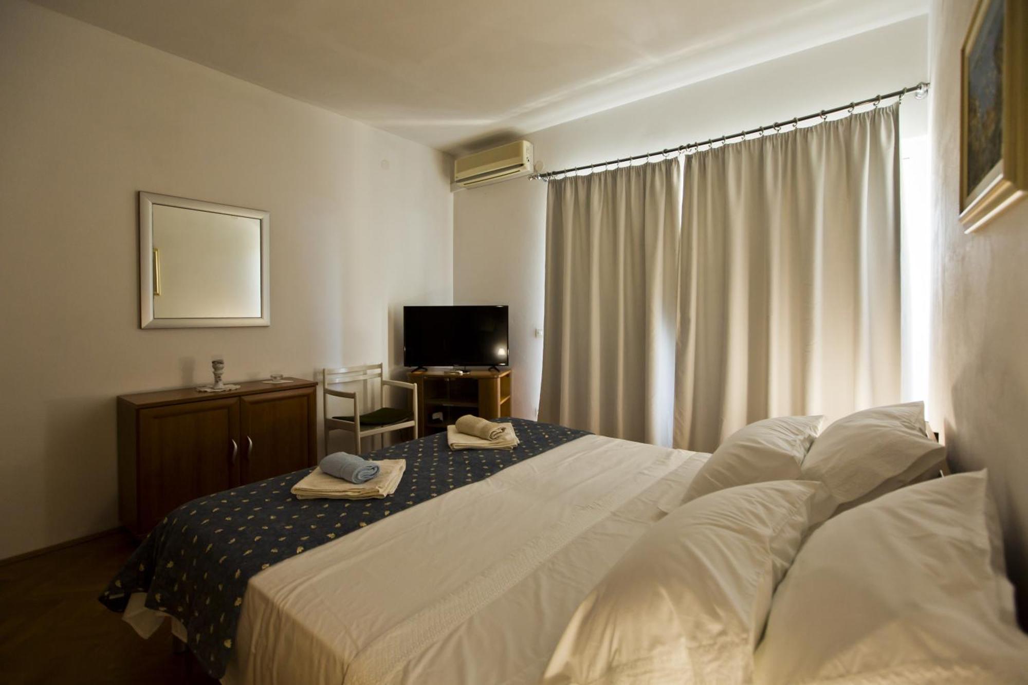 Villa Lucija Đảo Hvar Phòng bức ảnh