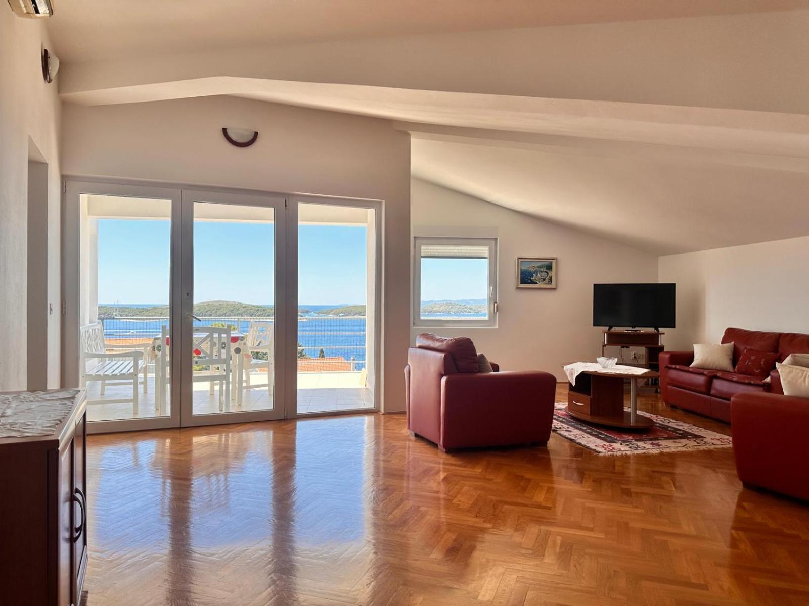 Villa Lucija Đảo Hvar Ngoại thất bức ảnh